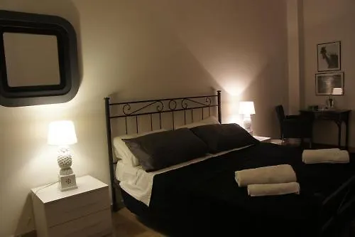 Civico 40 Nocleg ze śniadaniem 2*